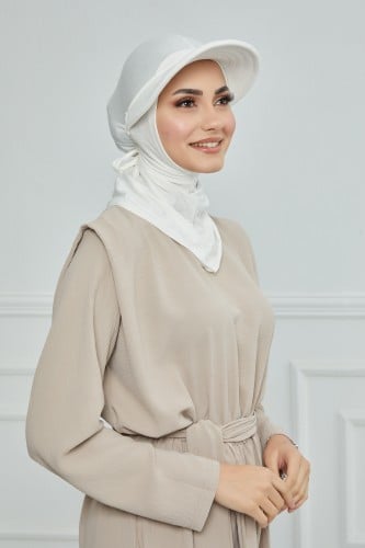 حجاب مع نصف قبعة مفصولة - أوف وايت
