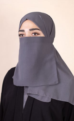 طقم طرحة مع لثام رمادي