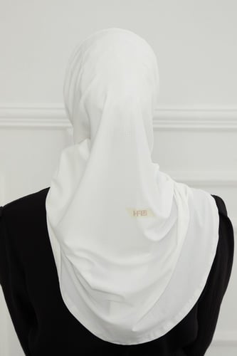 حجاب الرياضة - أوف وايت