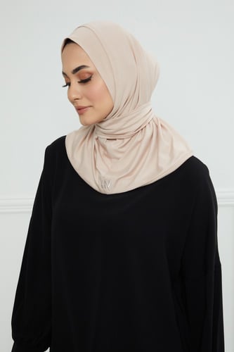 حجاب قطن ايطالي مع طقطق من الخلف