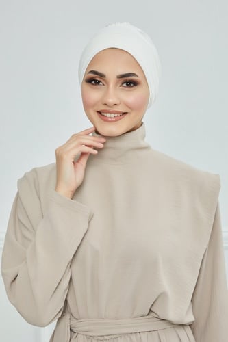 حجاب الشاطئ مع توربان - أوف وايت