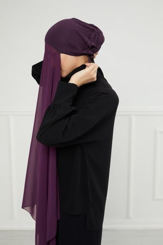 شيفون مع قبعة مشبوكة