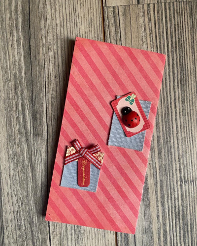 بطاقة هدايا -B