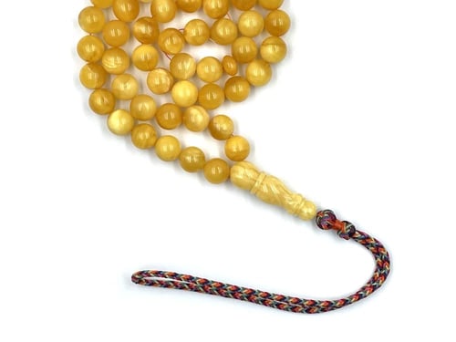 سبحة كهرمان فرز قديم معجن