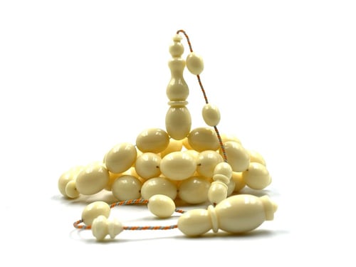 سبحة من مكعب مستكة بتغليفة غامقة صب قديم خراطة مصن...