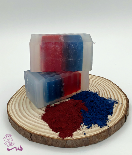 صابونة النيلة والعكر الفاسي محاطة بجيلسرين شفاف |...