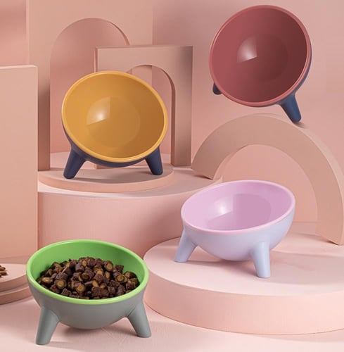 وعاء طعام للقطط و الكلاب بلاستك عالية الجرف منحني...