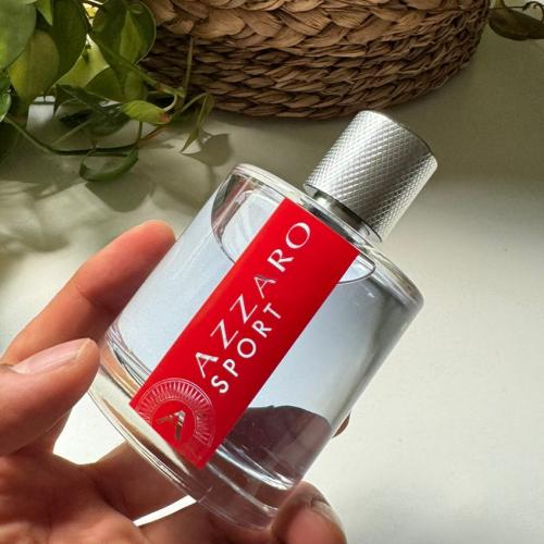 أزارو سبورت عطر فرش