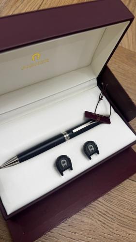 طقم اقنر - اسود