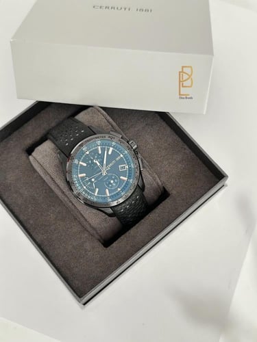 ساعة CERRUTI