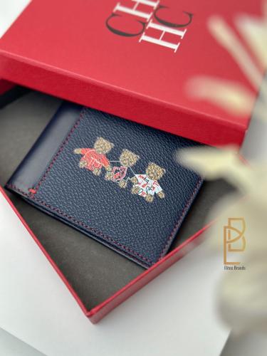 محفظة كارولينا هيريرا