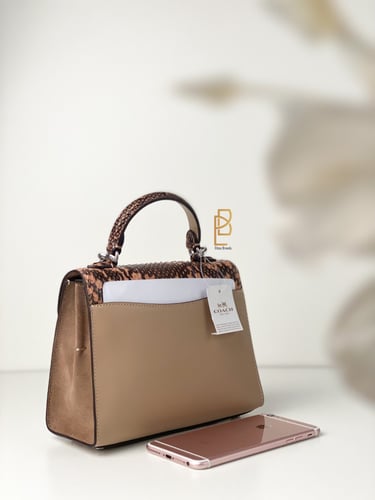 شنطه من كوتش