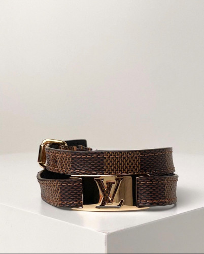 اسوارة من LV