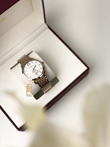 ساعة من اقنر