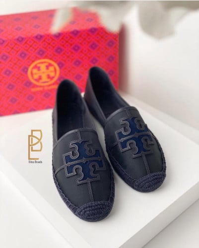 جزمة TORYBURCH