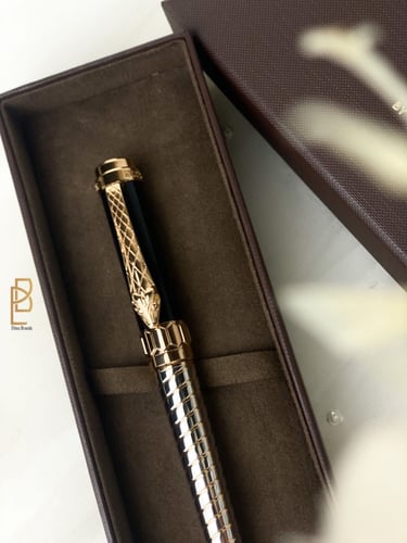 قلم من روبيرتو گفالي