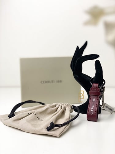 تعليقه مفاتيح من شيروتي