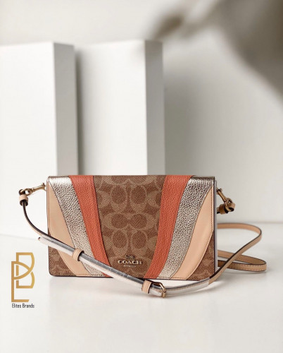 شنطه COACH
