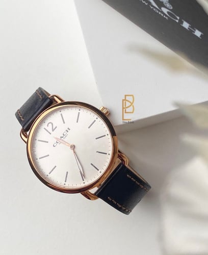 ساعة من كوتش