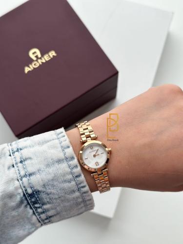 ساعة AIGNER