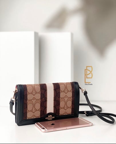 شنطة من كوتش