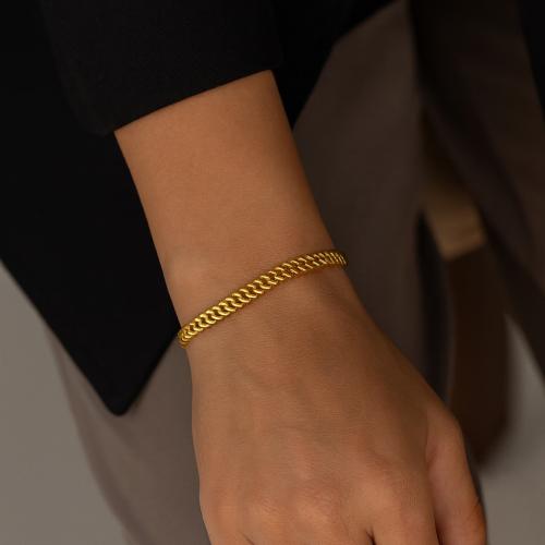 اسوارة ذهب عيار ٢١