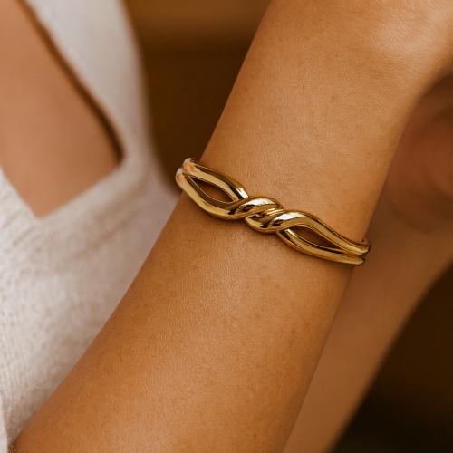 اسوارة ذهب عيار ٢١