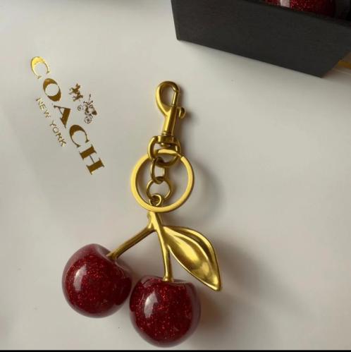 Cherry Coach