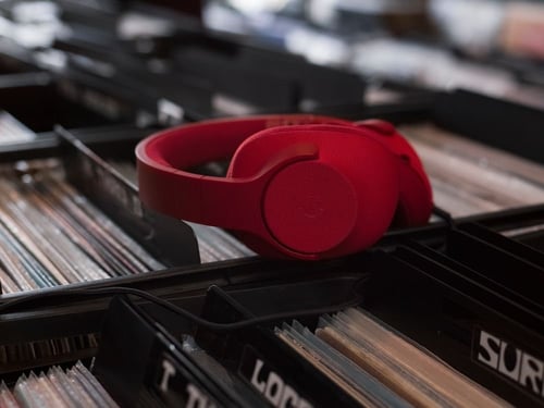 سماعة لوجيتيك G433 احمر السلكية