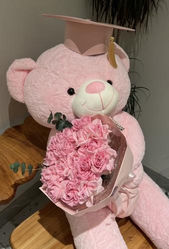 The big graduation teddy bear