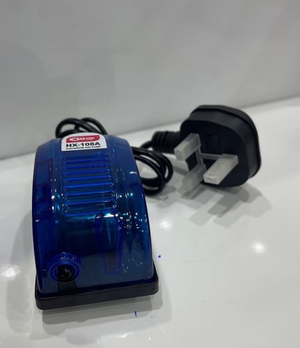 مضخة هواء حوض السمك SEA STAR -HX108A