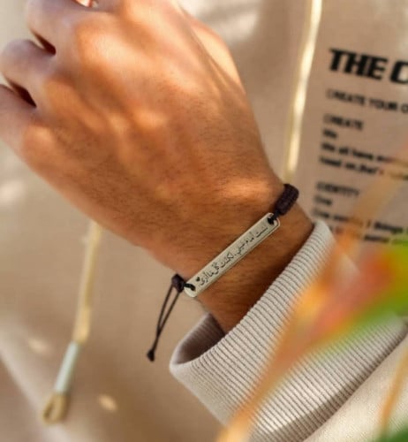 اسوارة رجاليه اسم أو عبارة - متجر دارين