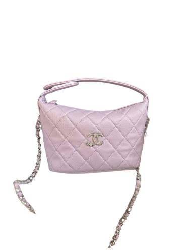 CHANEL – حقيبة Lunch Box المبطنة (Quilted Lunch Box Bag)