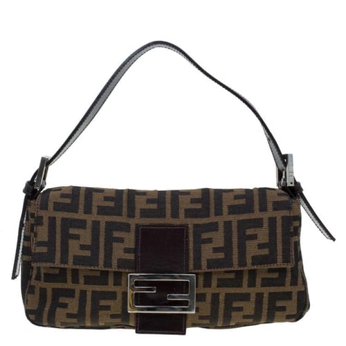 Fendi – (Vintage Baguette Bag)