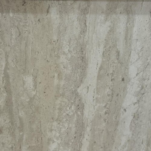 جزامة خشبية بثلاثة أبواب بتصميم أنيق وعملي