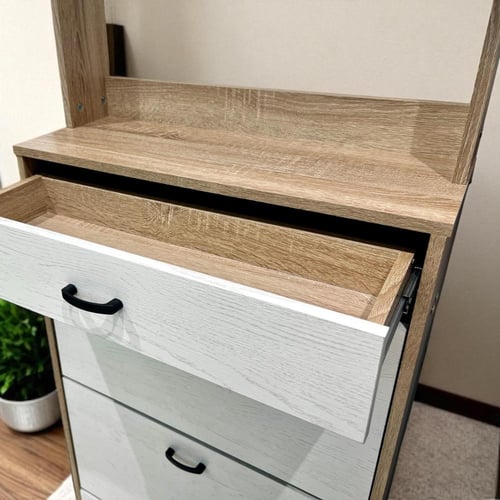 خزانة أحذية وتعليق ملابس ودرج في قطعة واحدة