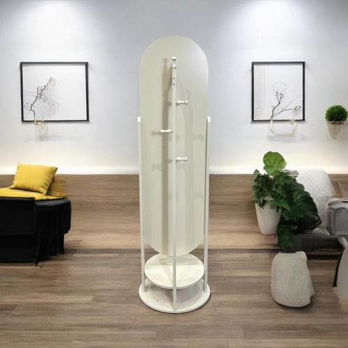 مرايا متحركة مع علاقة ملابس