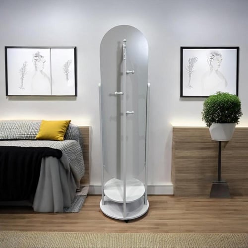 مرايا متحركة مع علاقة ملابس