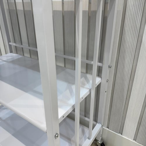 عربية حديد ابيض متحرك