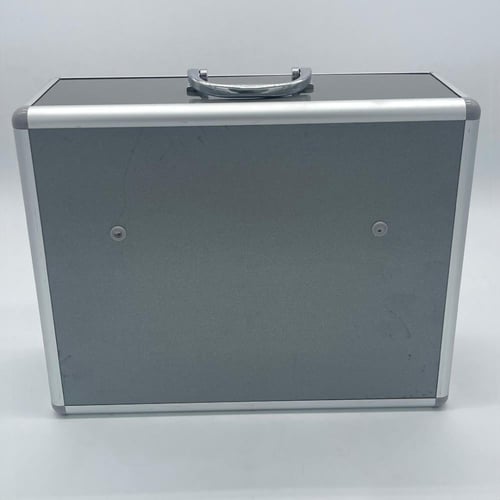 صندوق إسعافات أولية