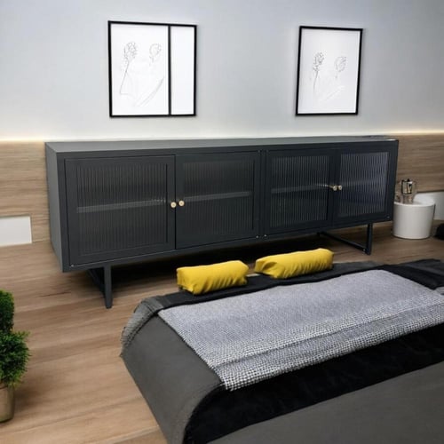 خزانة "استيلو" المعدنية – تصميم عصري بلمسة فاخرة