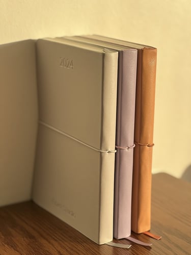 أجندة 2024 | رمادي