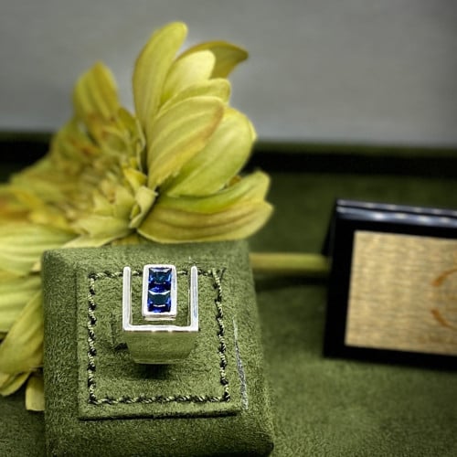 Men's silver ring