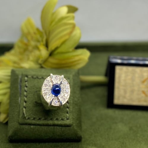 Men's diamond ring