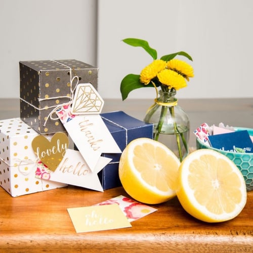 ورق منقوش : 12 × 12 انش