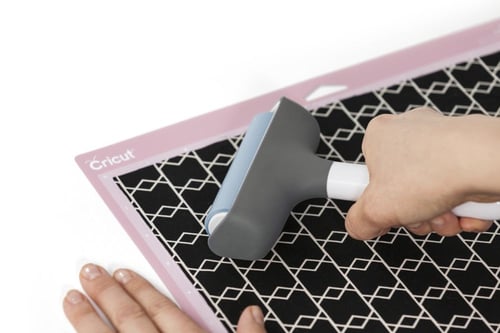 بكرة لتثبيت الورق على الحصيرة من كريكت