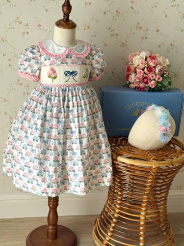 فستان فيونكة Bow Dress