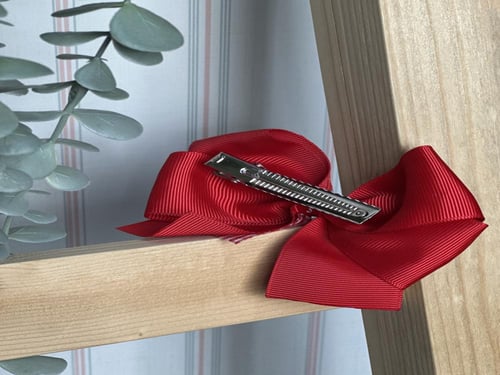 فيونكة أحمر كاروهات