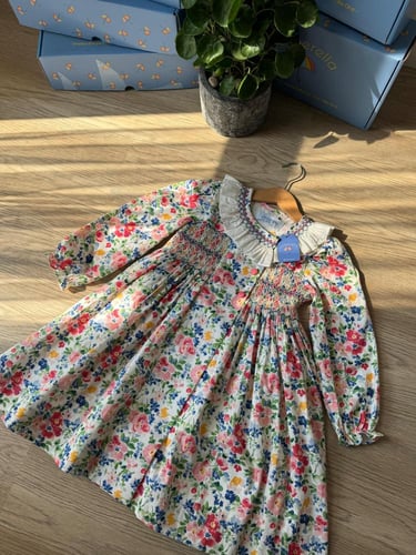 فستان زهر الربيع