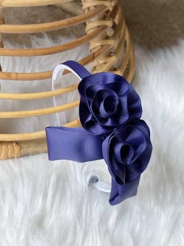 تاج ليدي باللون الكحلي